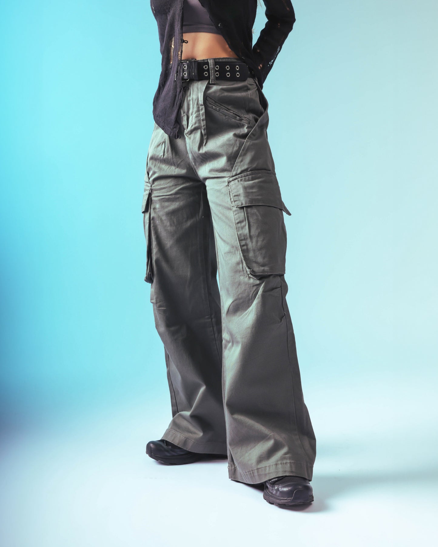 Low Rise Cargo Pants